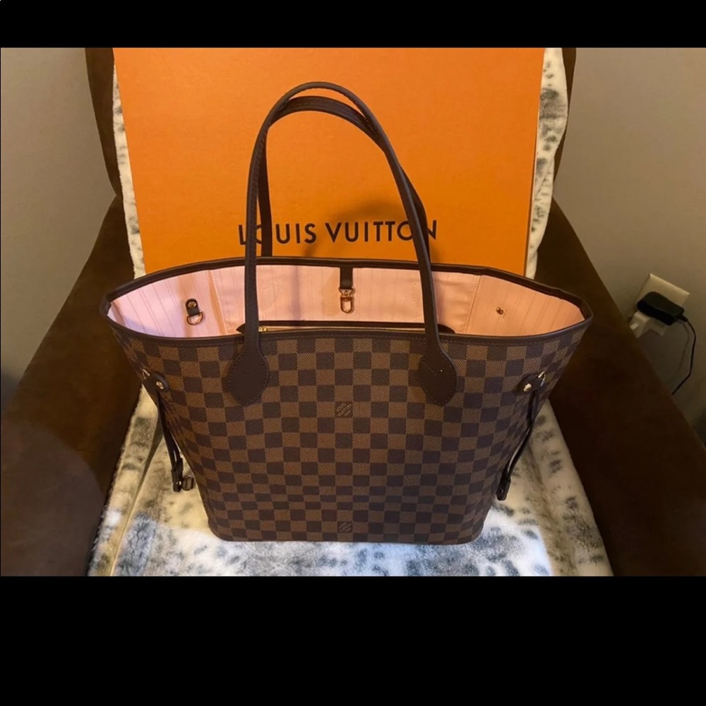 LV Neverfull